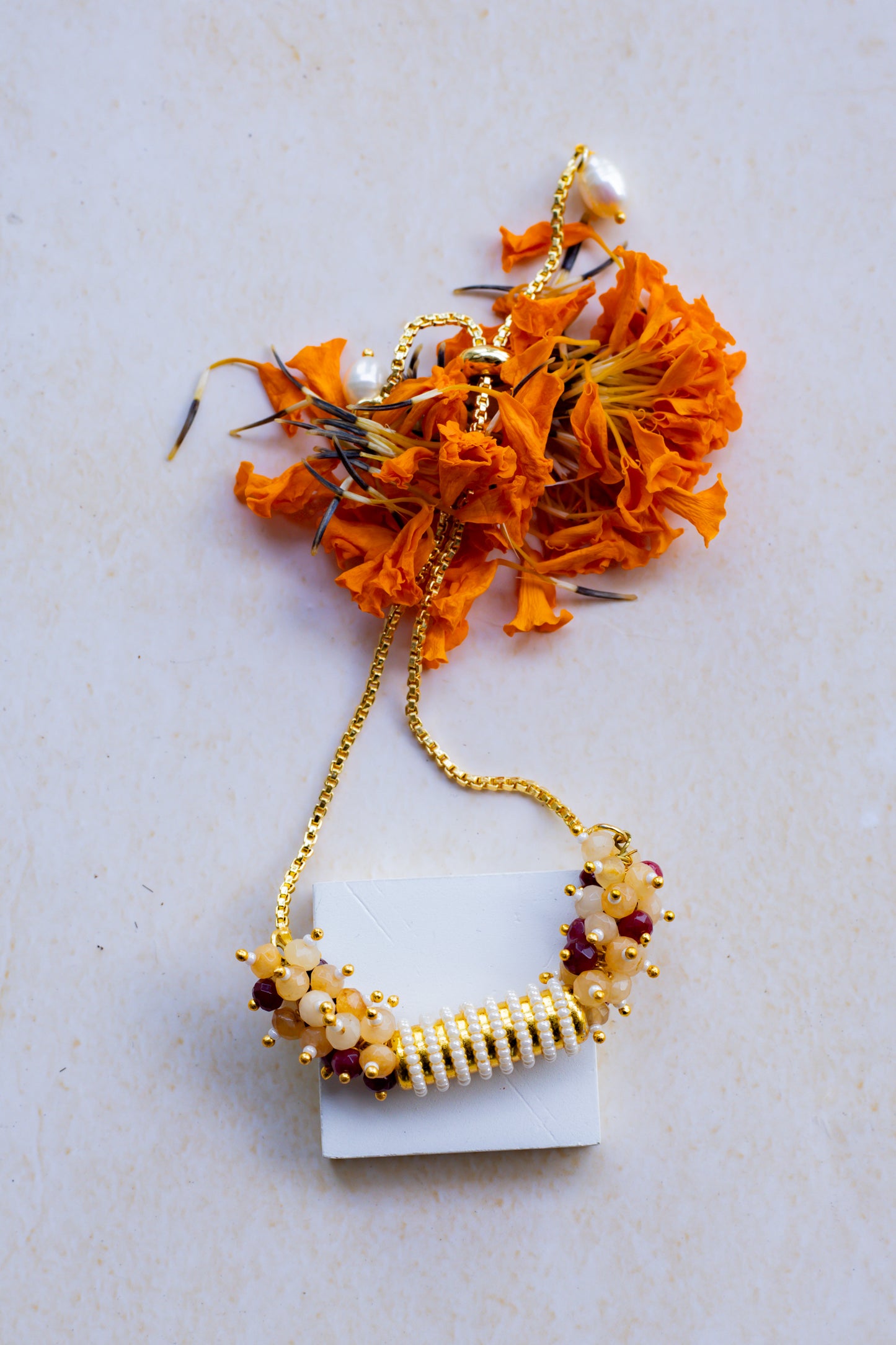 Surya Sutra Rakhi Set