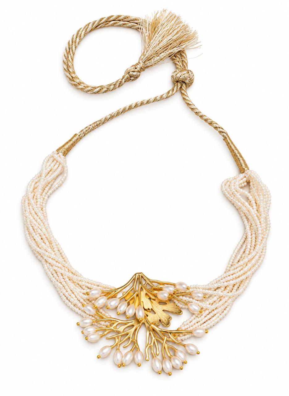 Roots Choker