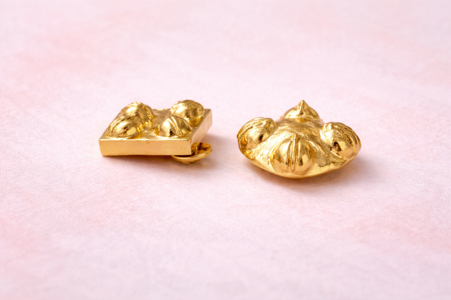 Sheild Square Brooch