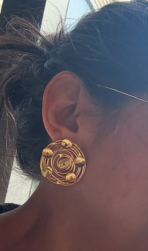 Golden Orbit Studs