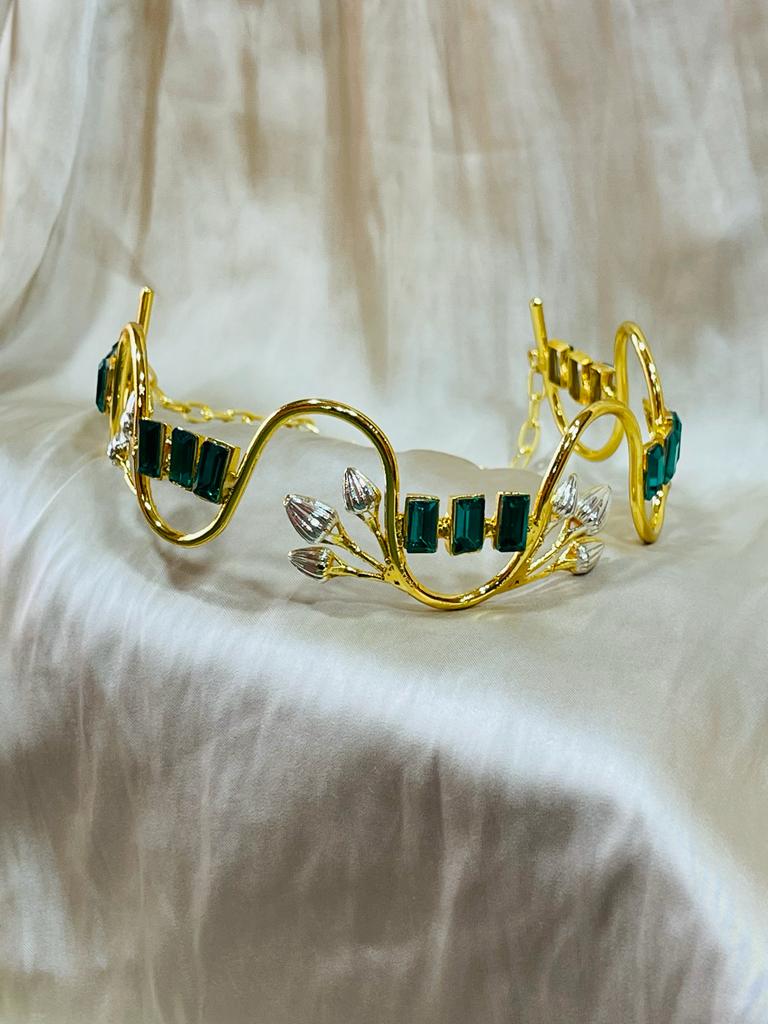 Emerald Waved Choker
