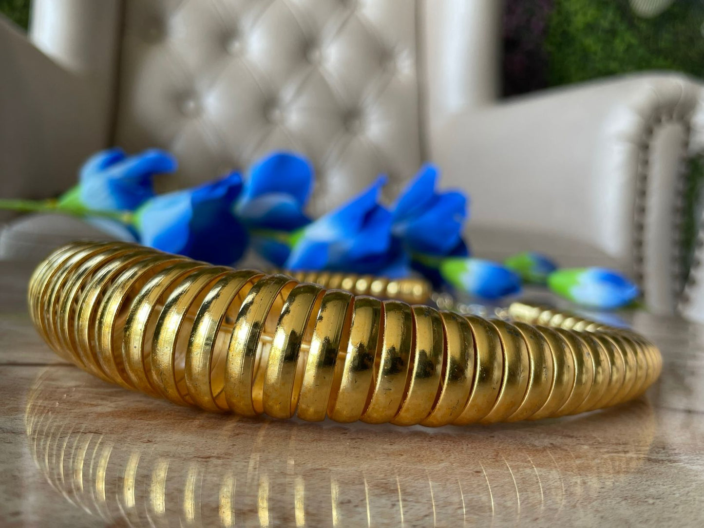 The Bond Neckpiece