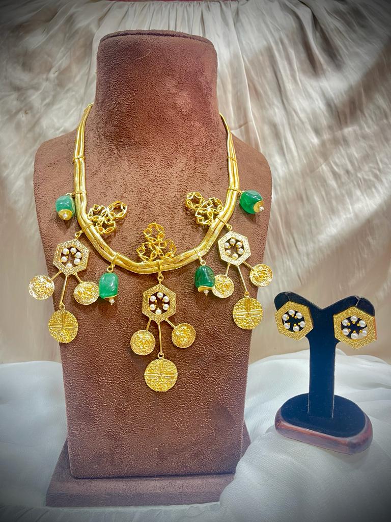 Hexa coin necklace