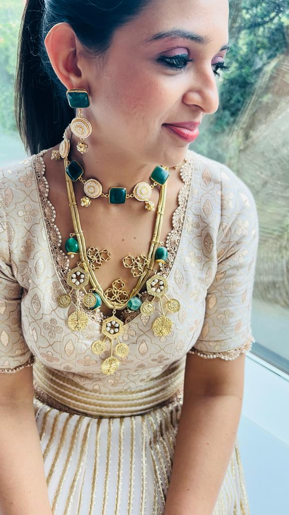 Hexa coin necklace