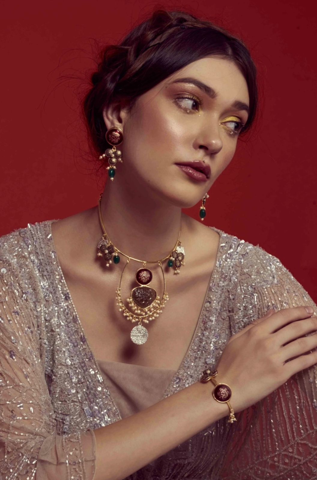 Antique Round Hasdi Neck Piece