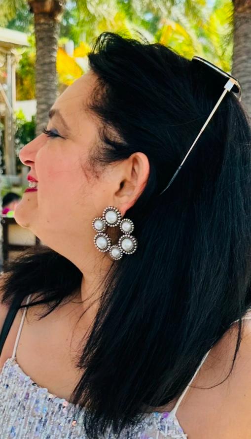 Vintage pearl studs