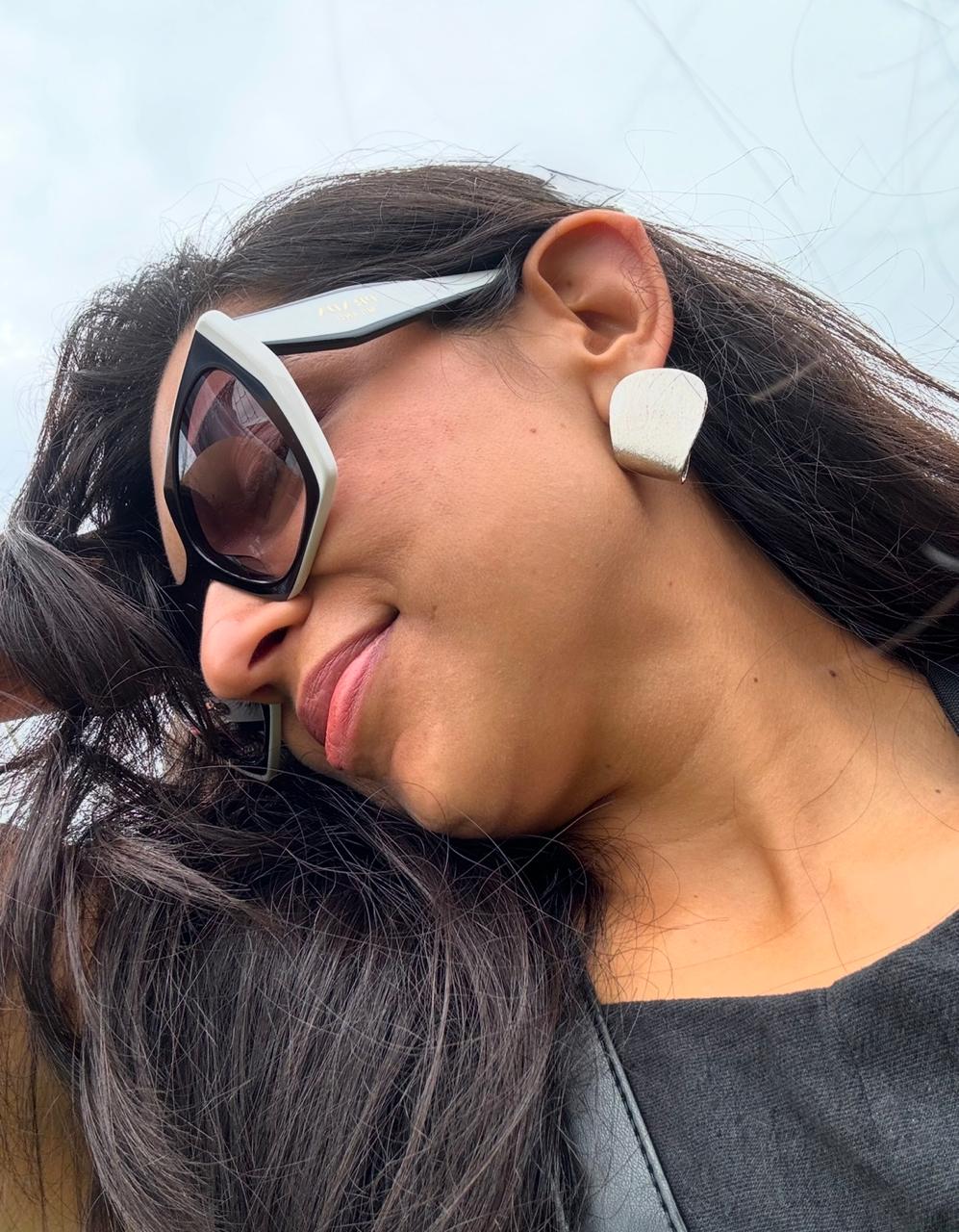 Flat Plate Silver Studs
