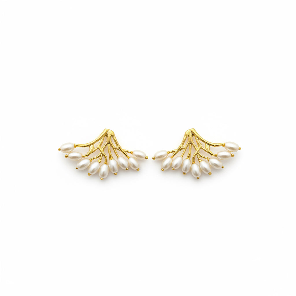 Roots Studs