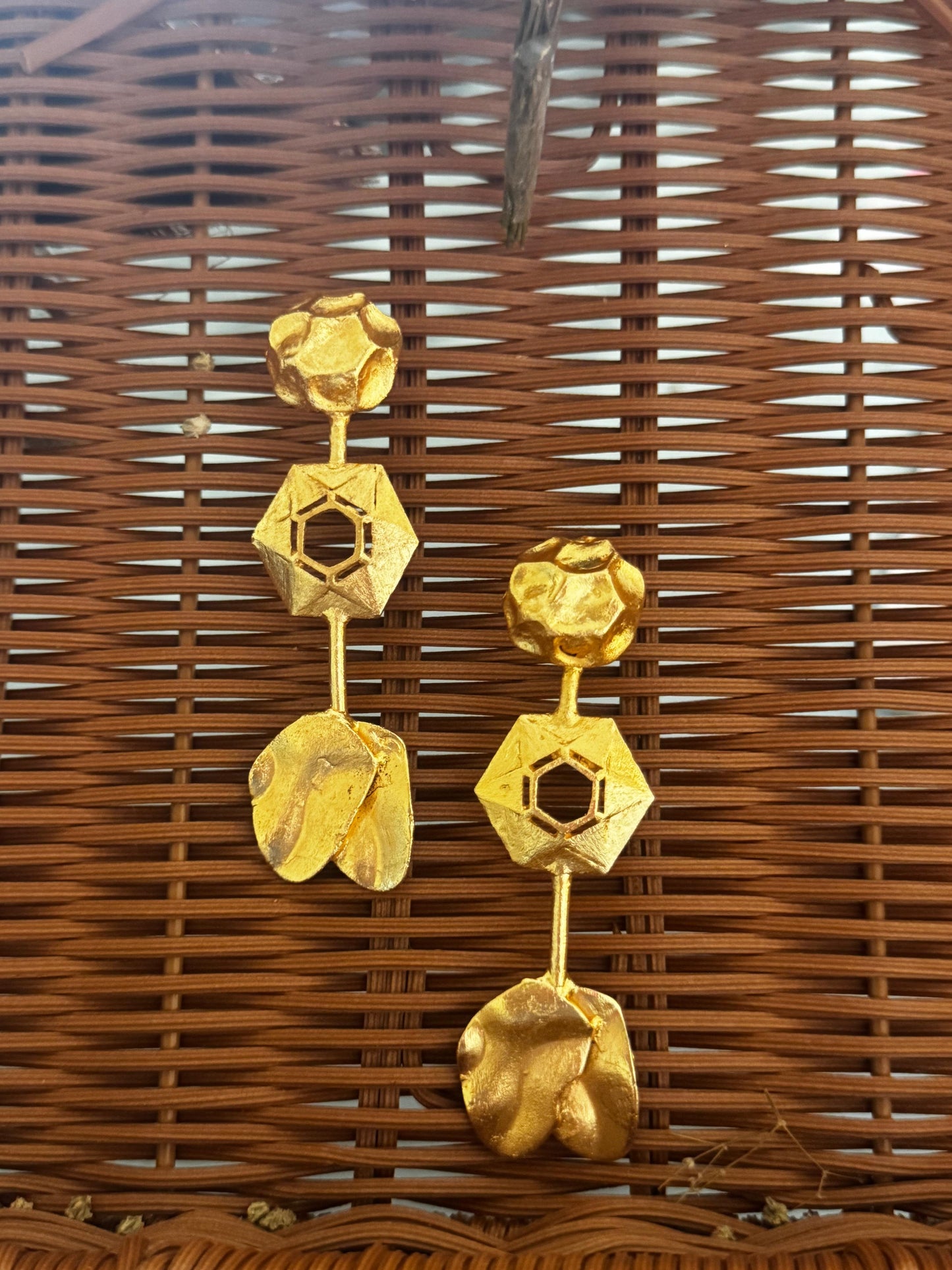 Hive Bloom