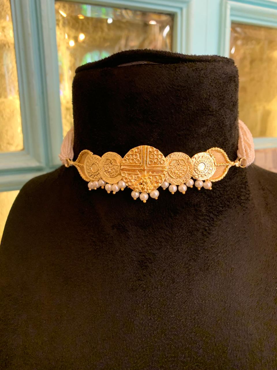Gold Coin Choker