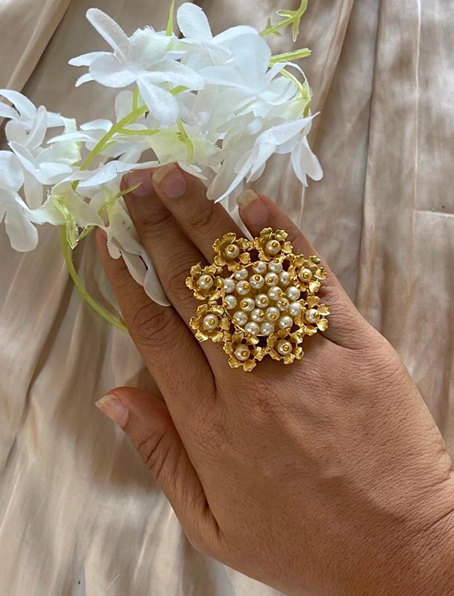 Marigold vati ring