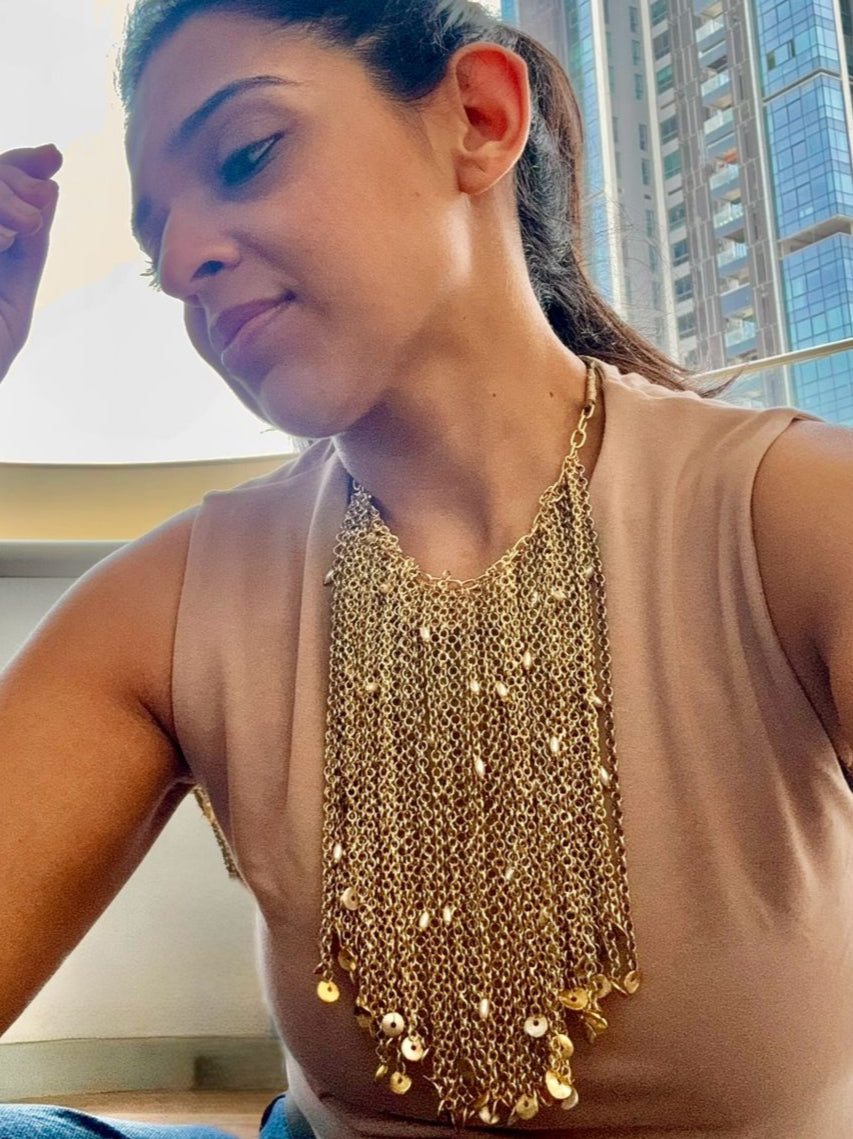 Chain Bounded Necklace