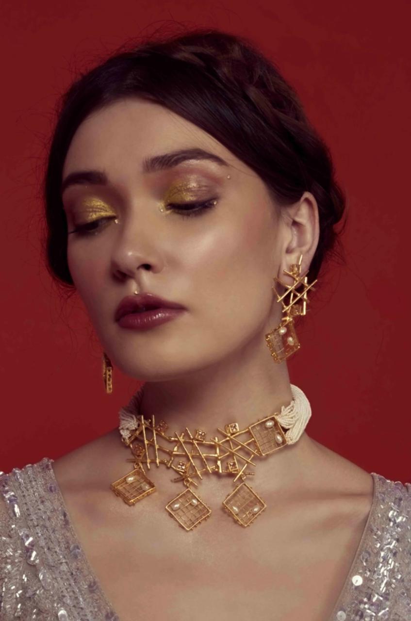 Zali Criss Cross Earrings