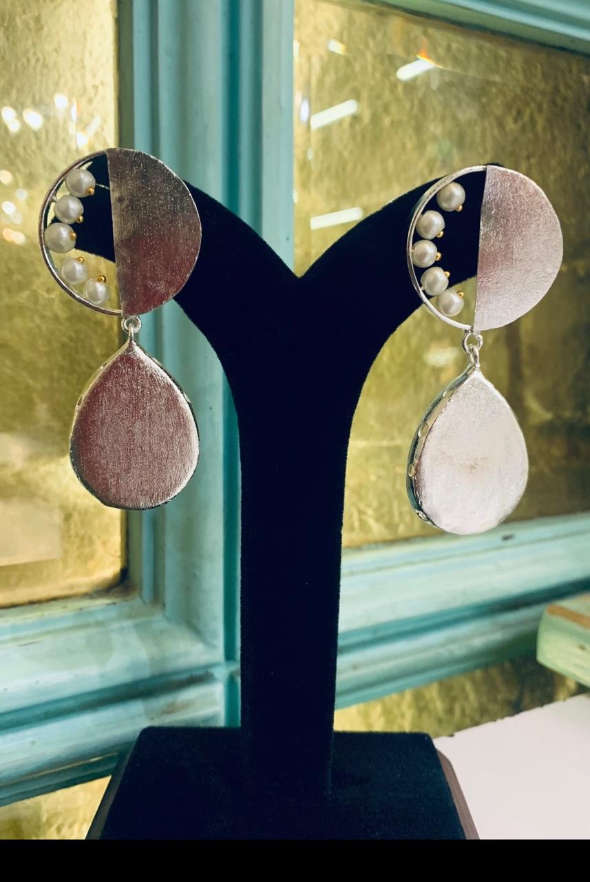 Half and Half Danglers