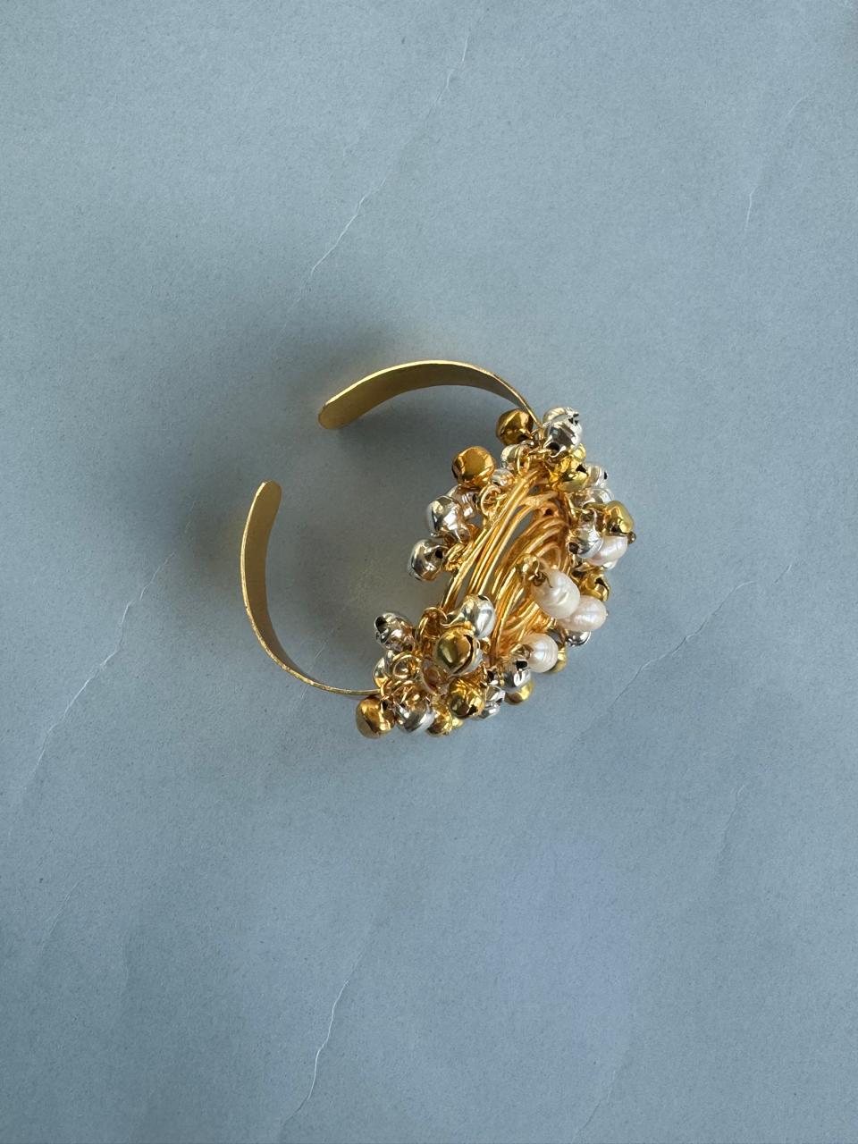 Ghughri Twirl Braclet
