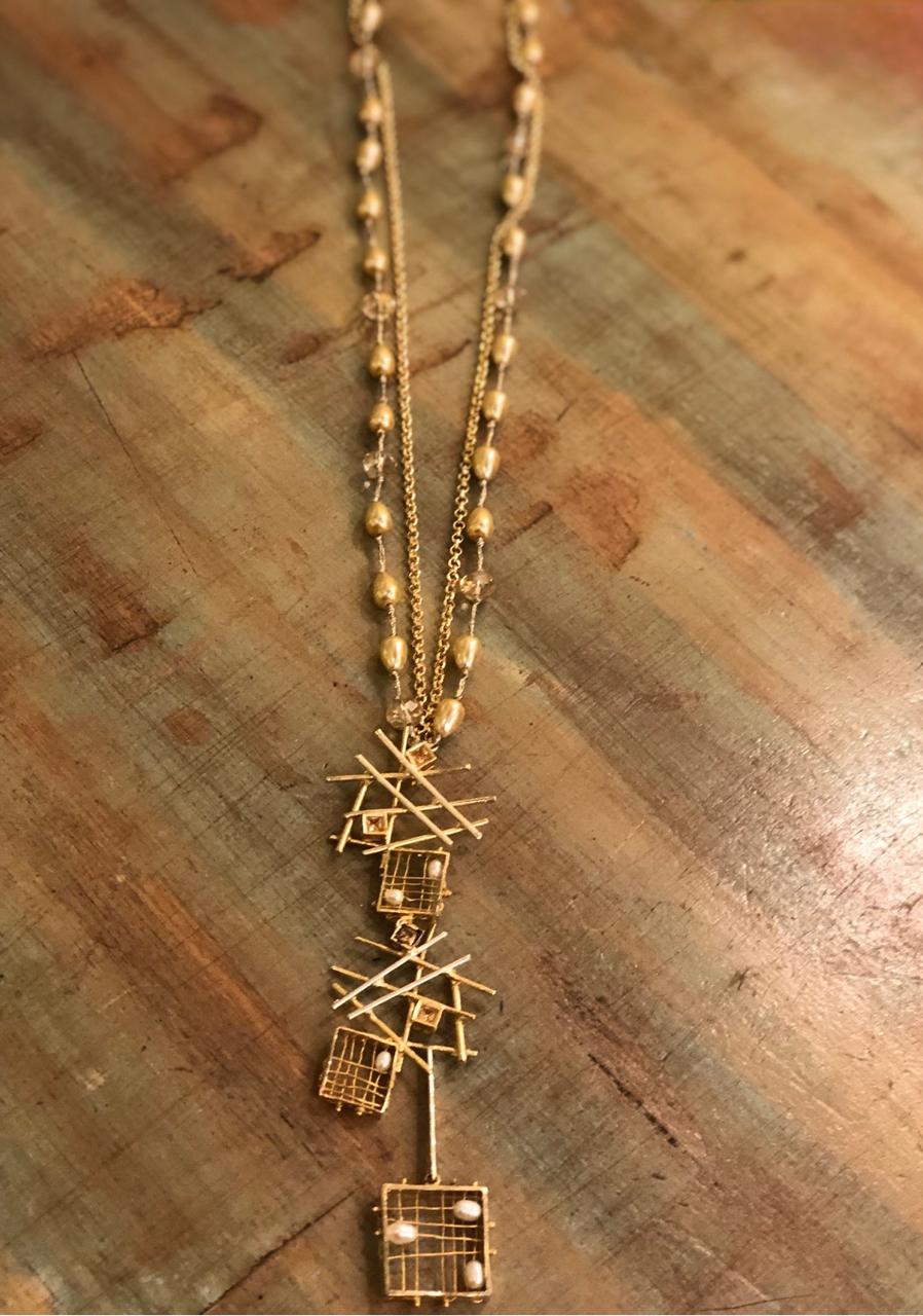 Criss Cross Zali Necklace