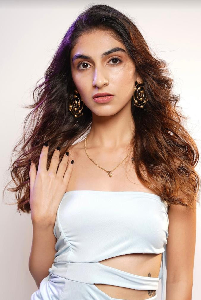 Mogra Twirl Earrings