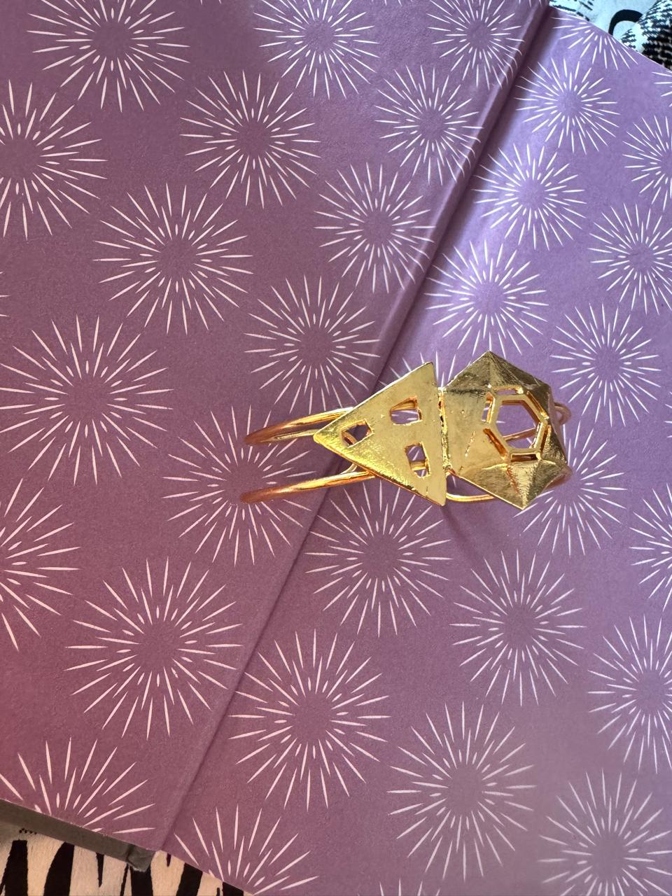 Hexatri Braclet