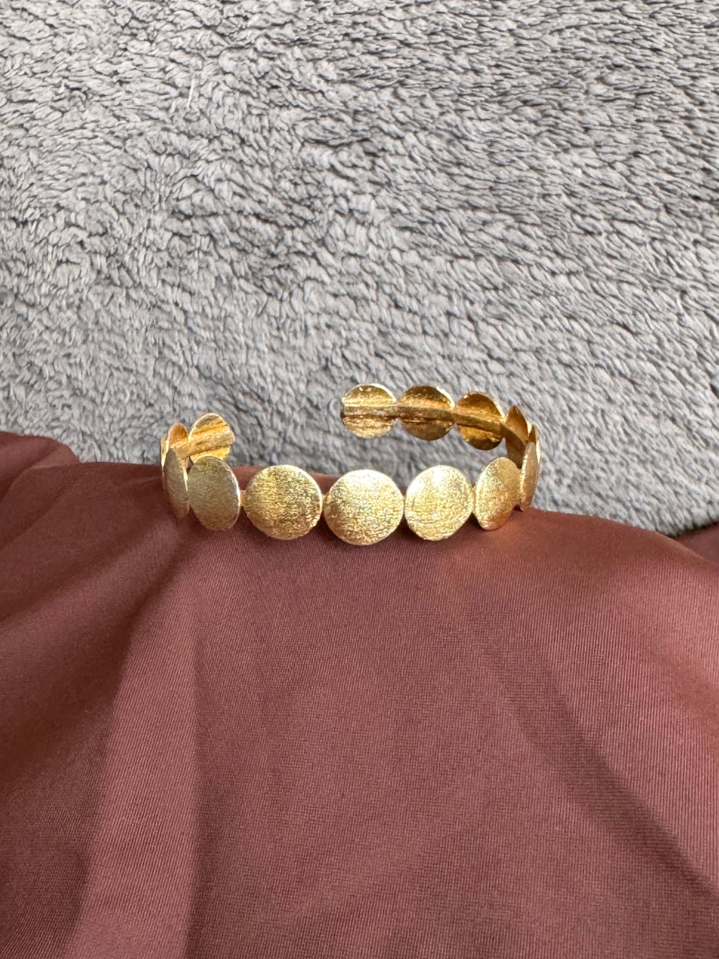 Circle Gold Bracelet