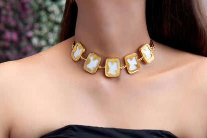 Galaxy Choker