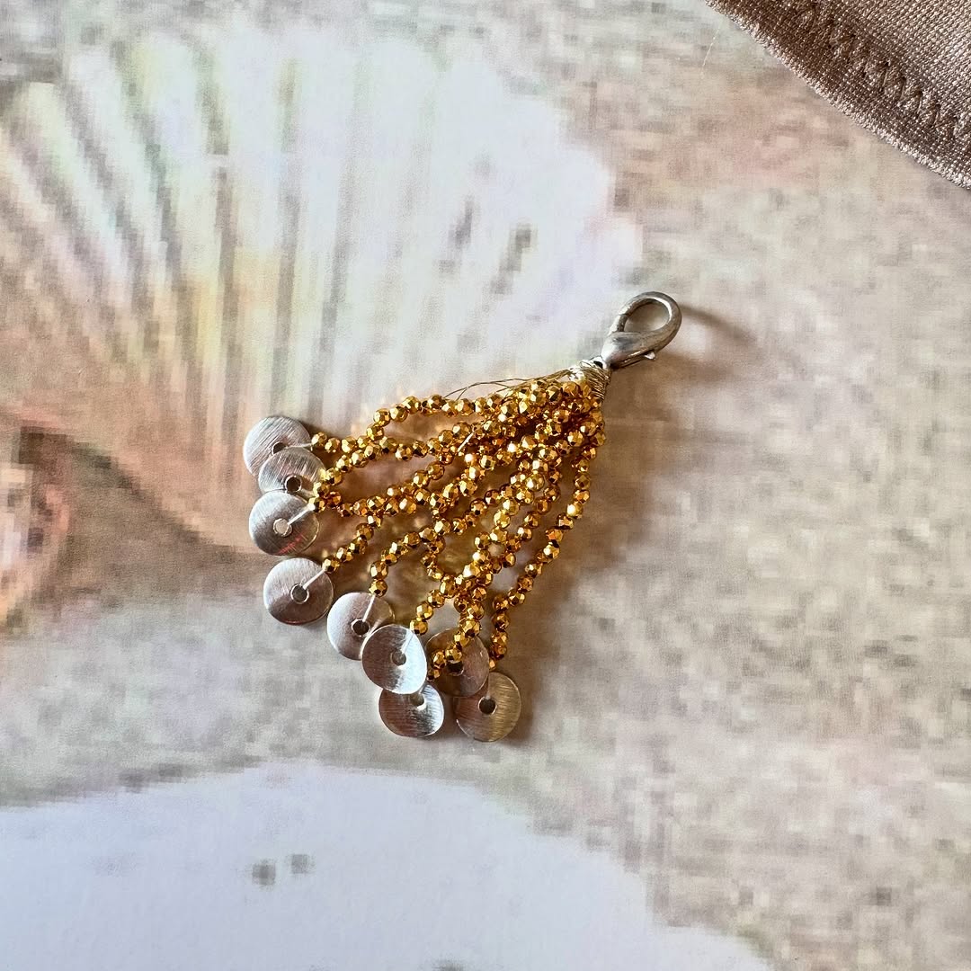 Bikini Wave Whisper Charms