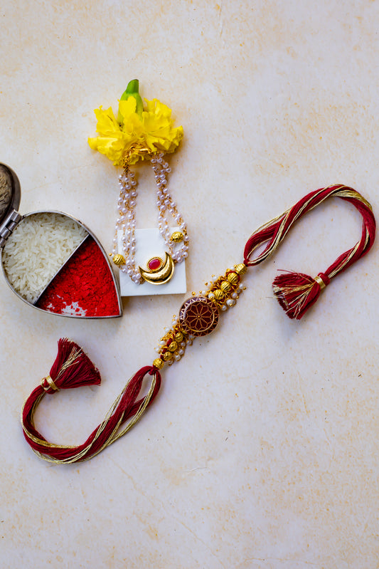 Chandra Veer Rakhi Set