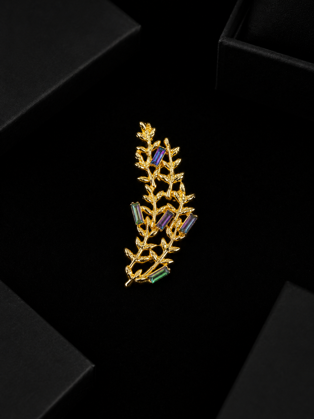Elongated Leaf Brooch
