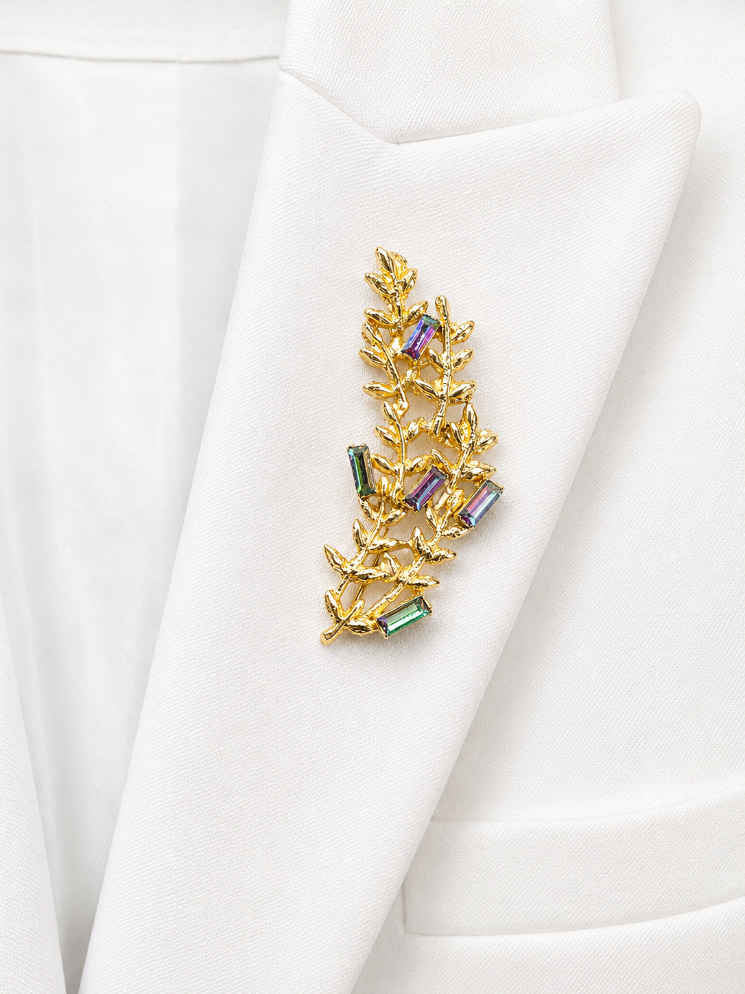 Elongated Leaf Brooch