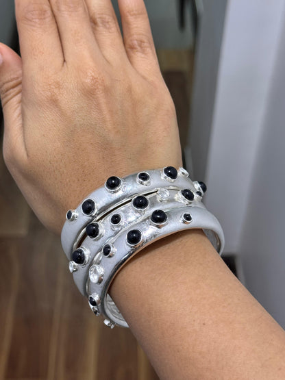 Pearl Majesty Cuff (Silver)