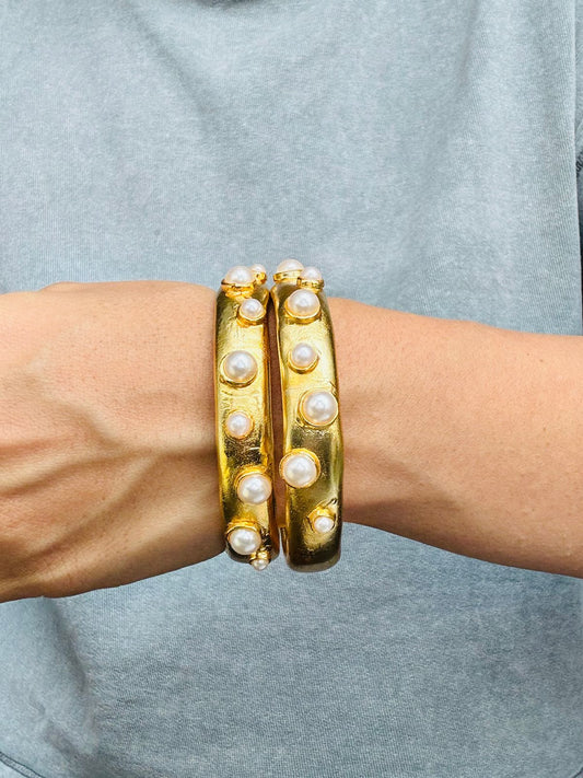 Pearl Majesty Cuff (Gold)