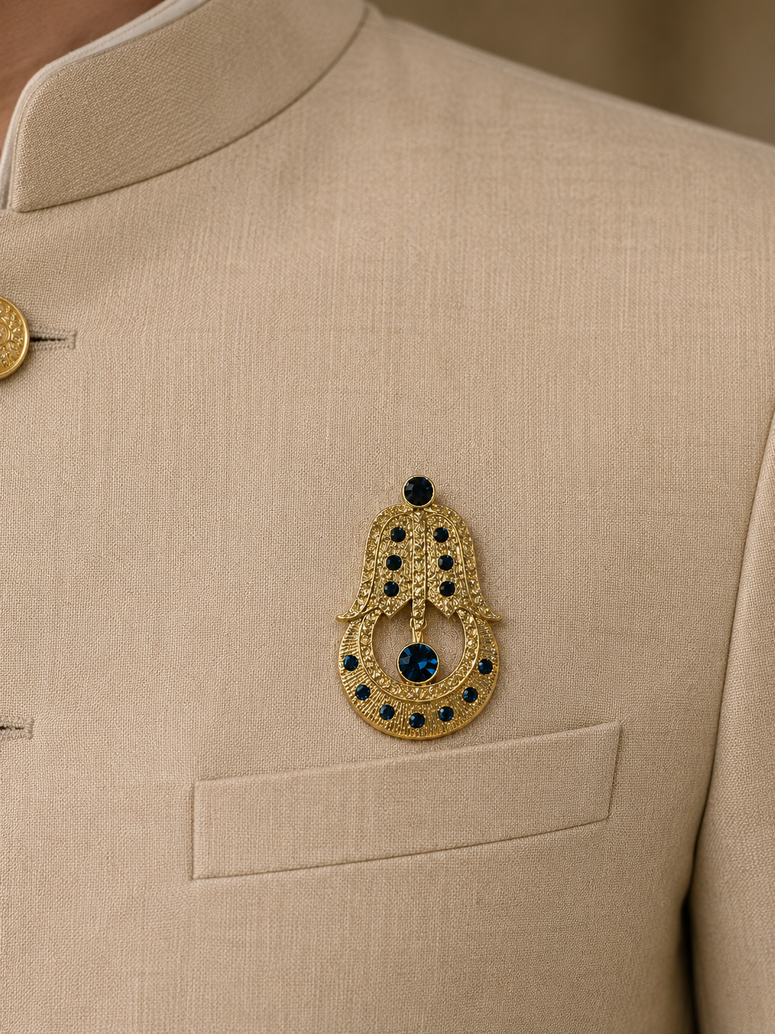 Midnight Crest Brooch