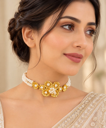 Radiant Blossom Choker