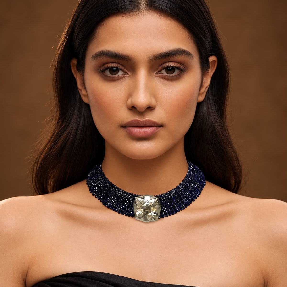 Sheild Blue Choker