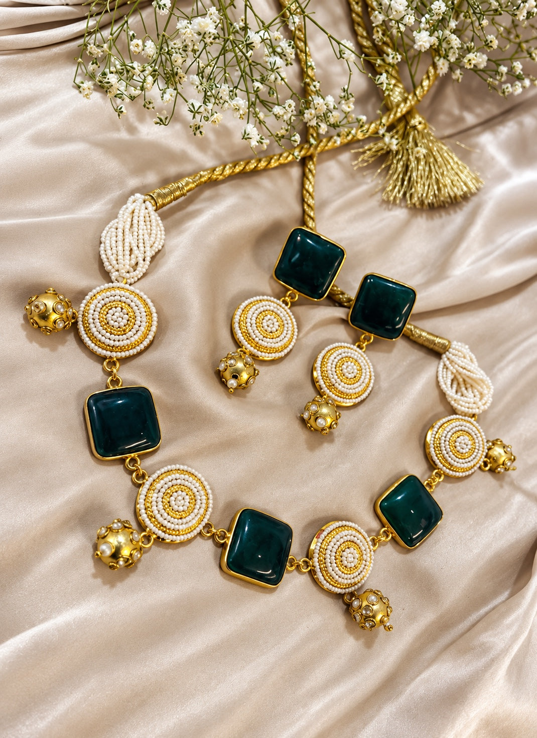 Square Emerald Choker