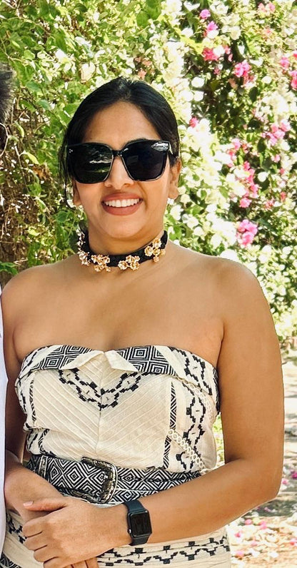 Black Marigold Choker