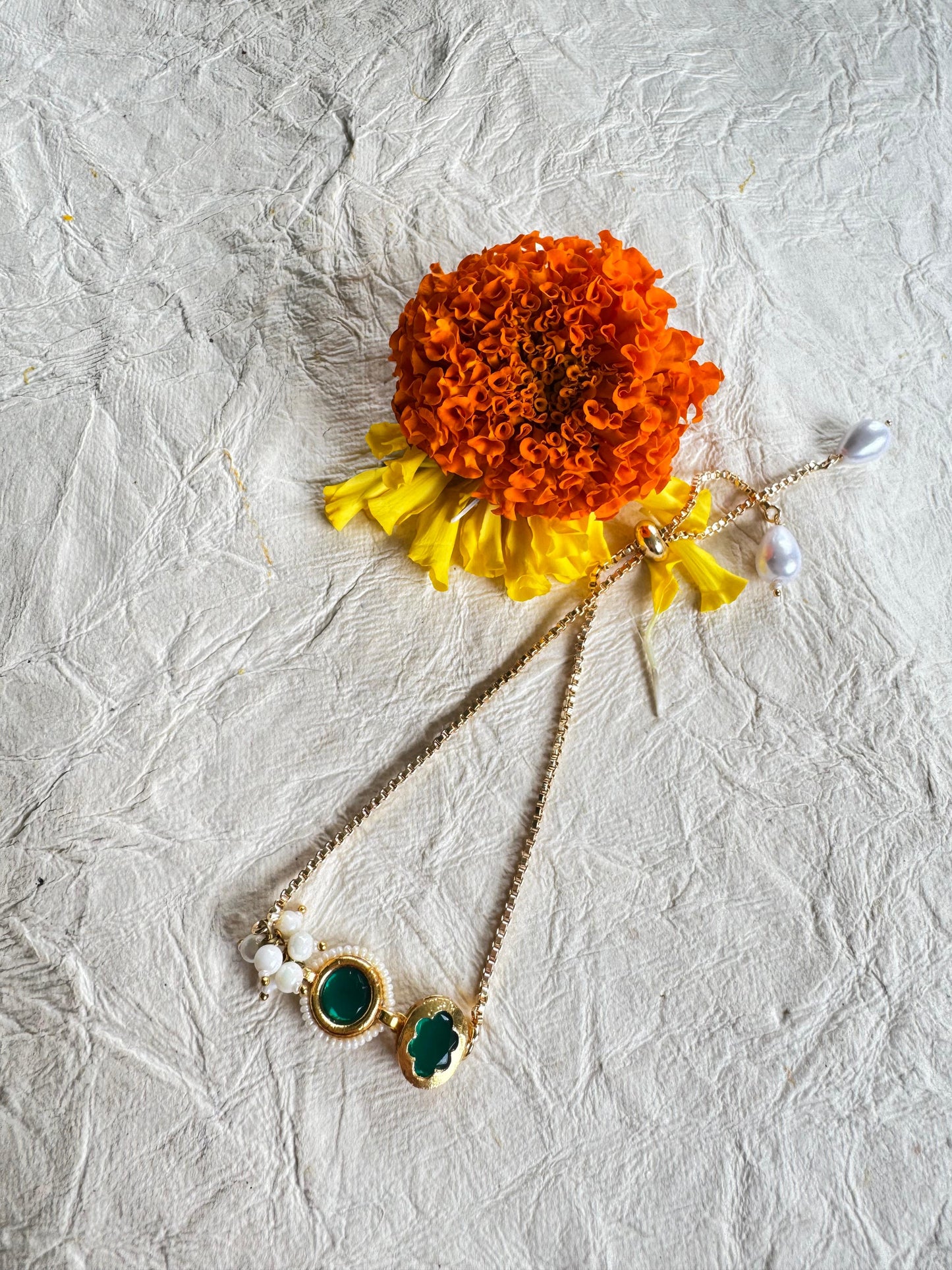 Shubhaarambh Rakhi Set