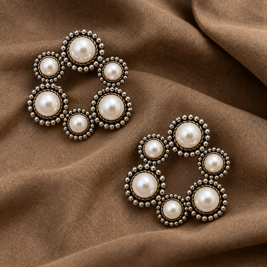 Vintage pearl studs