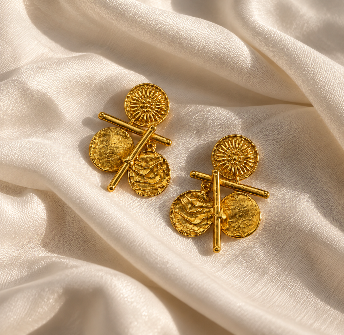 XO studs