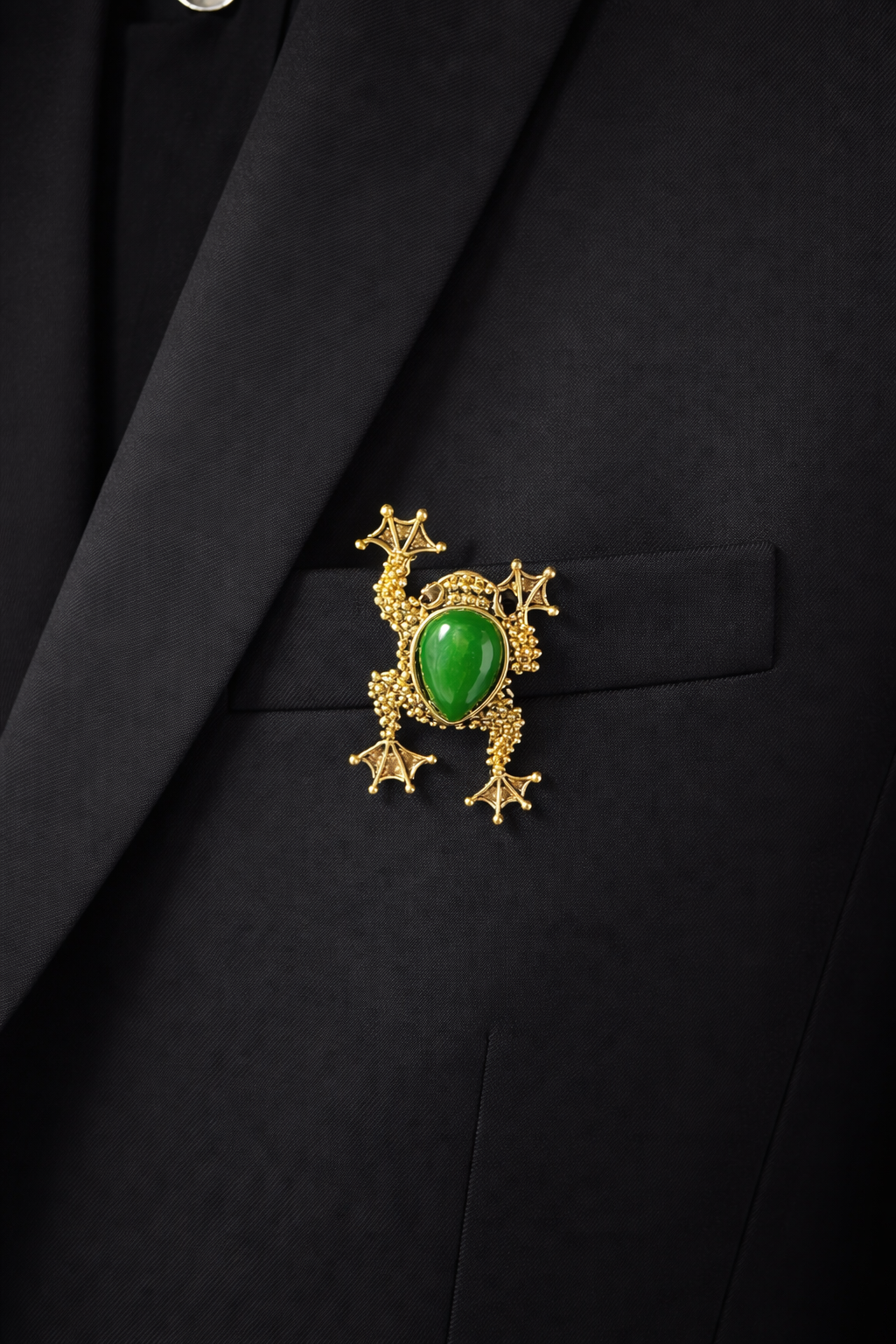 Maharaja Frog Brooch